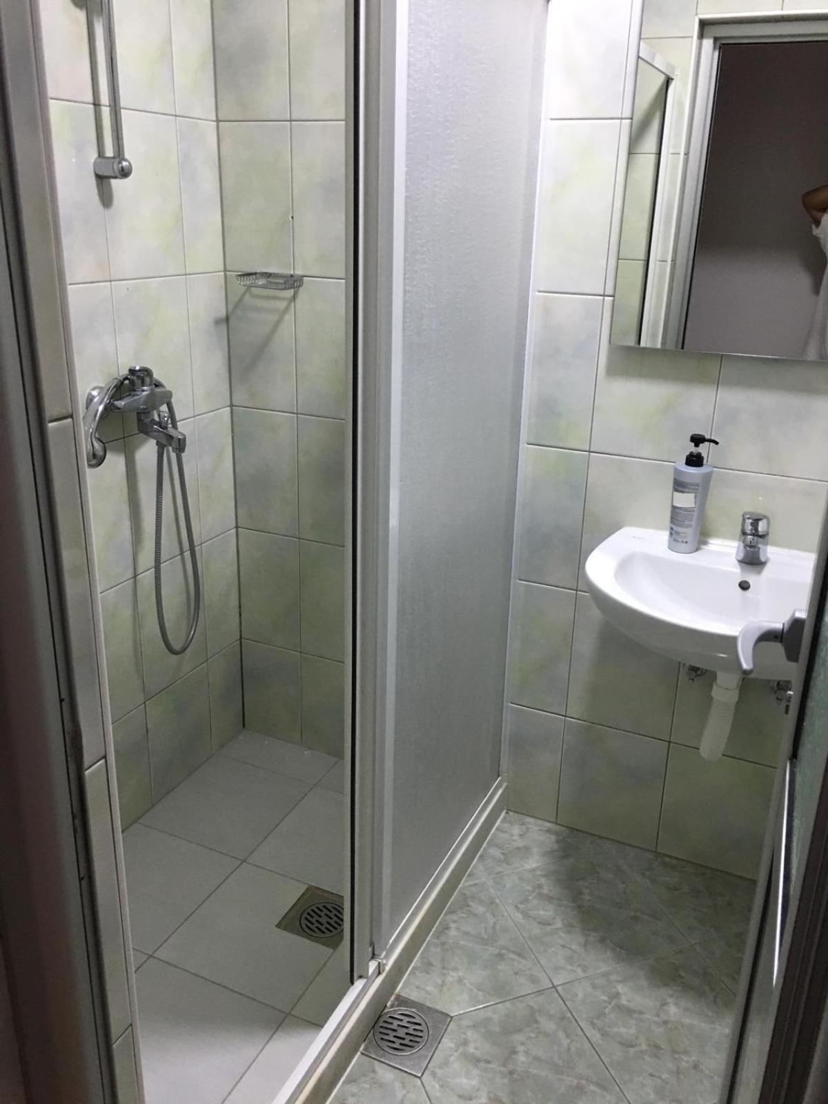 סטרוגה Hotel Diplomat מראה חיצוני תמונה